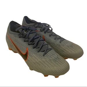 Nike Mercurial Gray Soccer Cleats - Men’s SZ 11